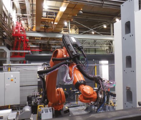 Mock-up store with AGV and tooling demonstrator (image courtesy of NNL)